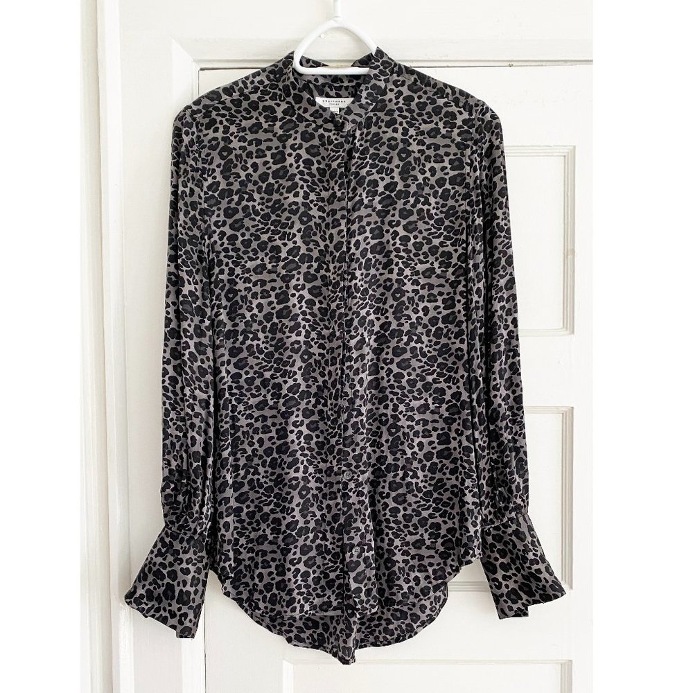 Equipment "Boleyn" Grey Leopard Silk Blouse, size Small. - Picture 2 of 10